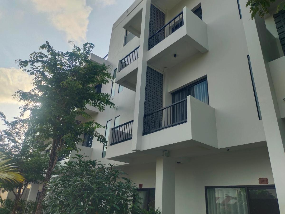 H&M Boutique Hotel Kampot Exterior photo