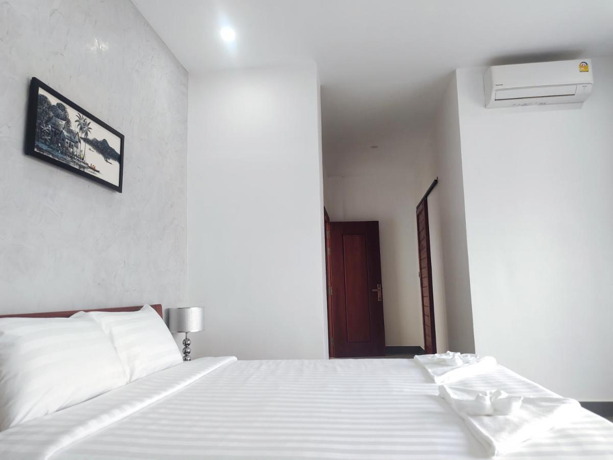 H&M Boutique Hotel Kampot Exterior photo
